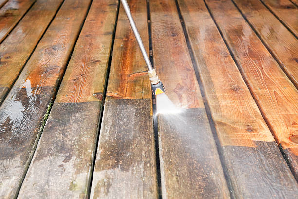 Best Playground Equipment Cleaning  in Salineville, OH